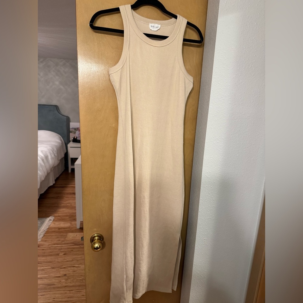 Solai the label bodycon sand dress